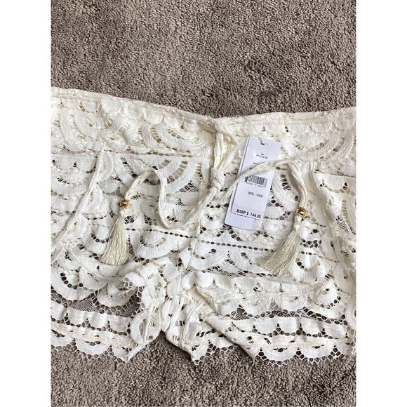 New. Pilyq ivory lace coverup shorts. Retails $144.  XS/S - Picture 4 of 9